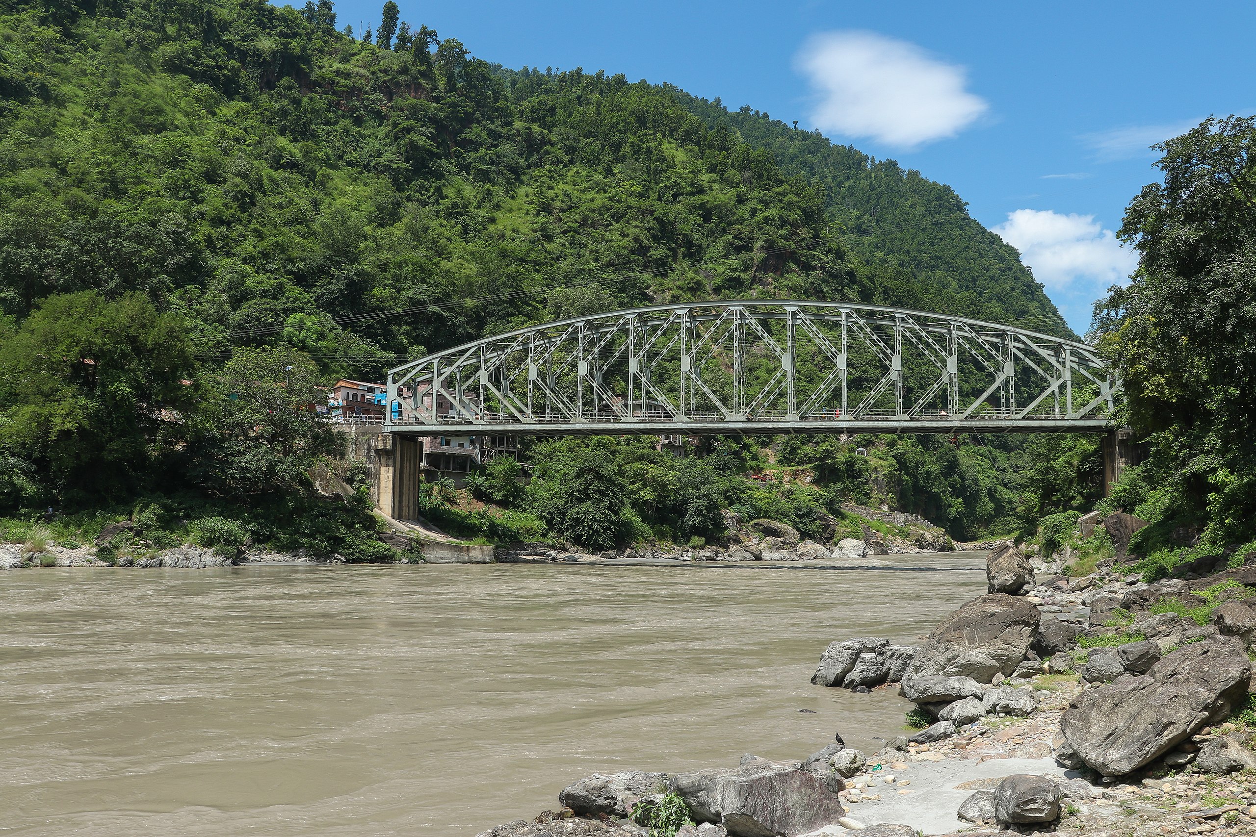 लुम्बिनी र गण्डकी  प्रदेशको सङ्गमस्थल राम्दीमा नयाँ पक्की पुल बन्ने