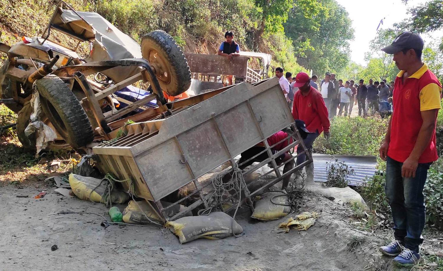 पाल्पाकाे हुमिनमा ट्याक्टर दुर्घटना, दई जना घाइते