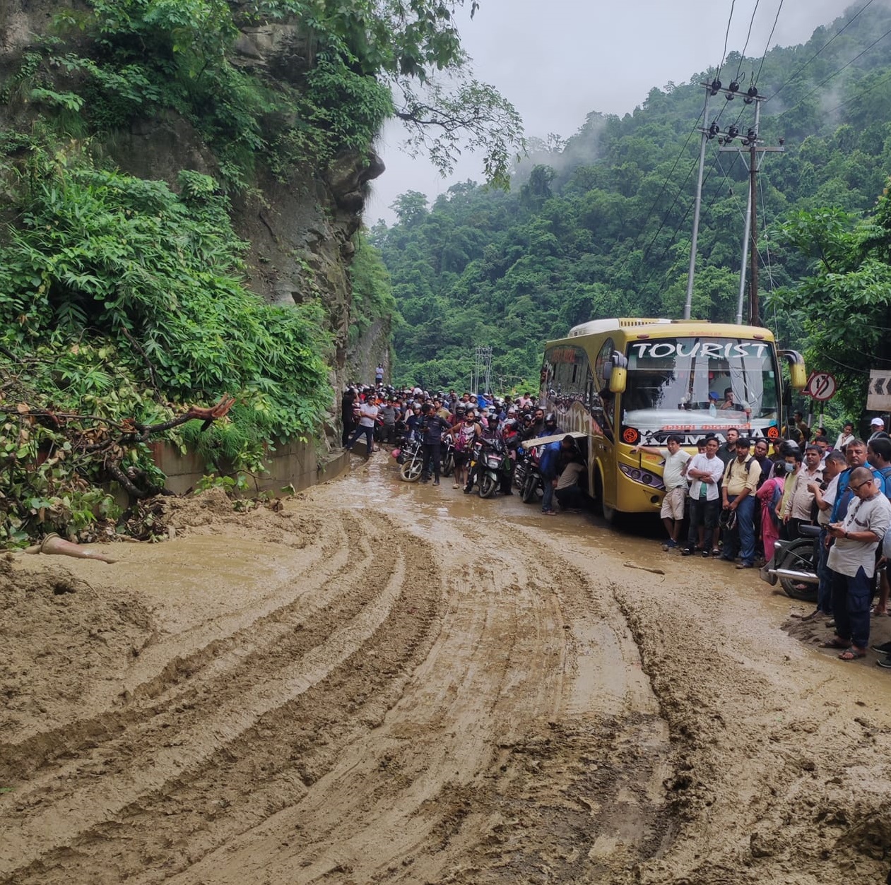 सिद्धार्थ राजमार्ग एकतर्फी सञ्चालन